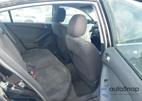 2011 Nissan Altima 2.5 S z USA, uszkodzony, nr VIN 1N4AL2APXBN456361